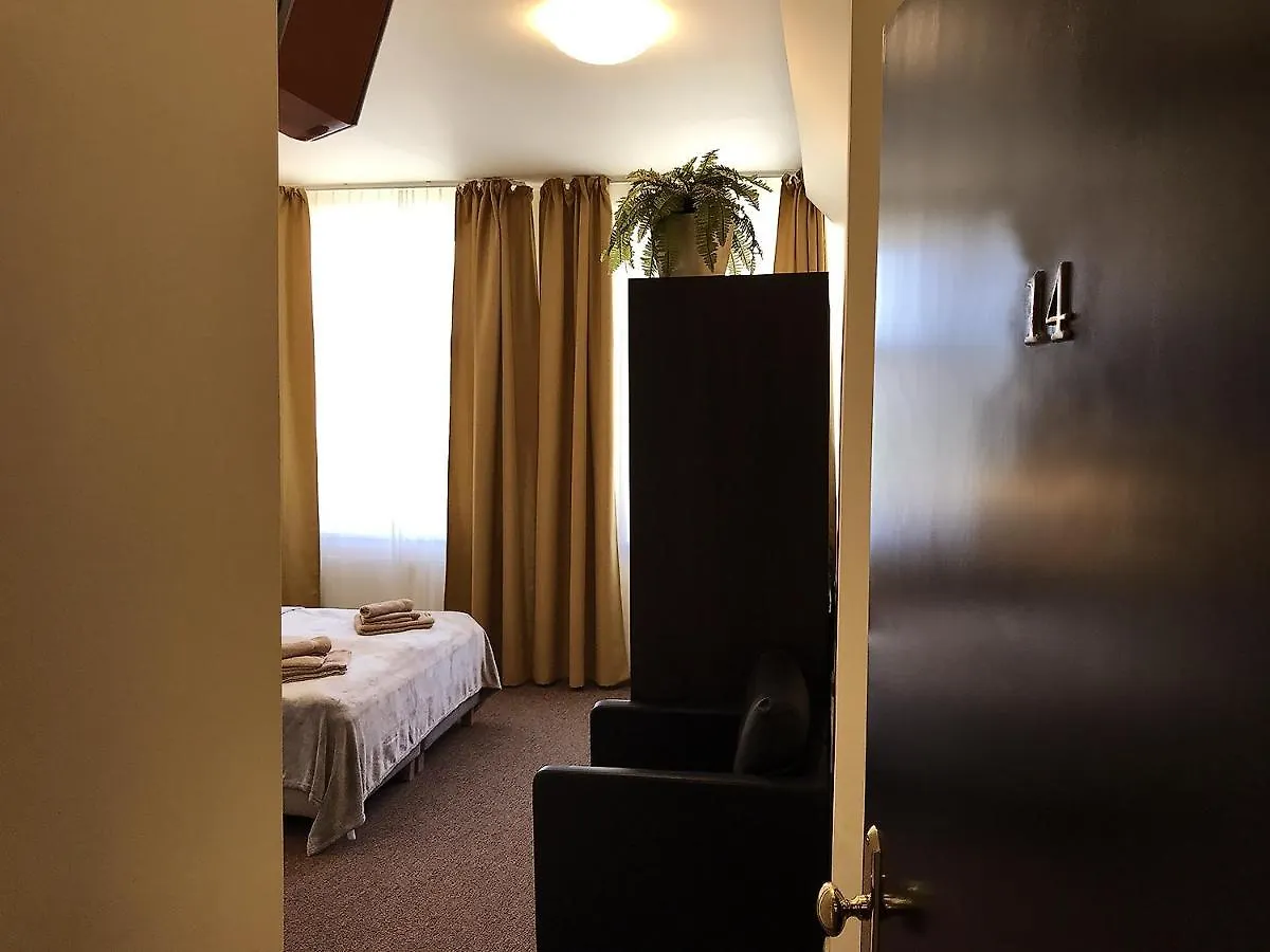 Light Rooms Prága Apartmanhotel